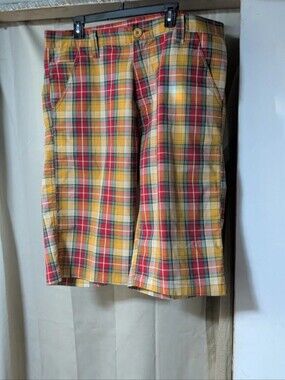 Creating limitless heights long shorts. Men's 38